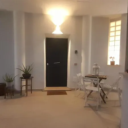 Holiday home Noah's House